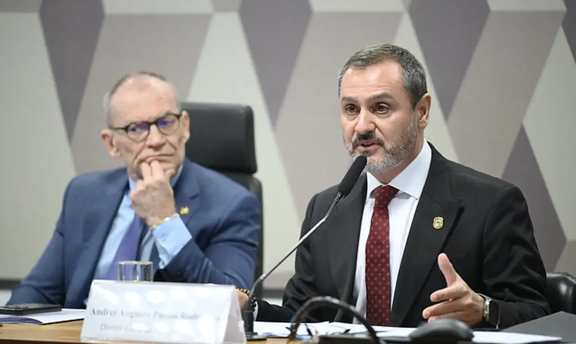 Fraudes no Master podem chegar a R$ 12 bilhões, estima diretor da PF