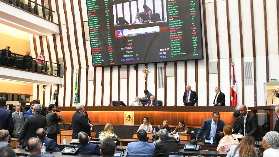 ALBA aprova novo empréstimo de R$ 2 bilhões para o governo Jerônimo após sessão marcada por obstrução