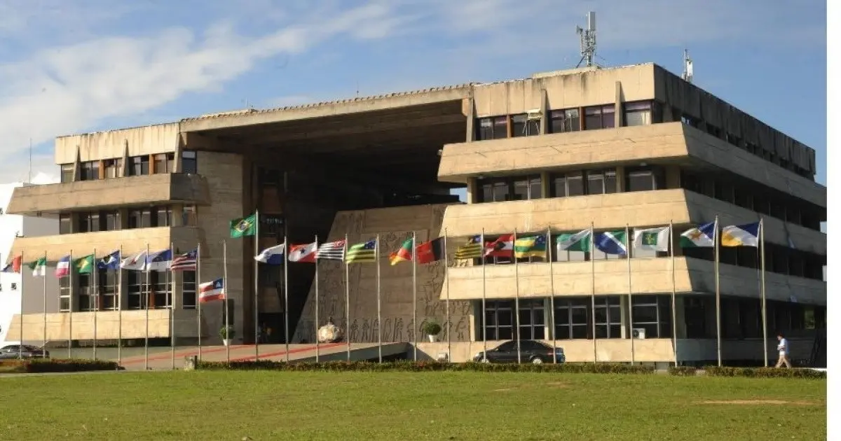 Deputado propõe reduzir pela metade tarifa de esgoto cobrada pela Embasa