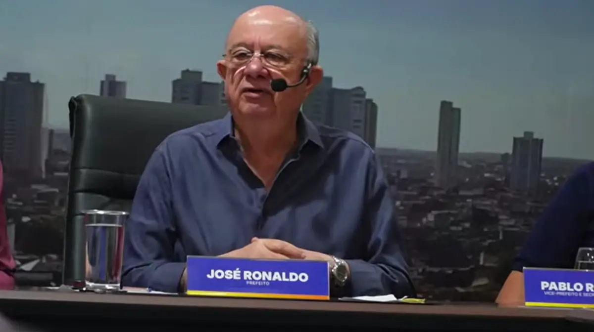 José Ronaldo revela cachê de R$ 1,2 milhão de Bell Marques e descarta contratação para a Micareta de Feira 2026