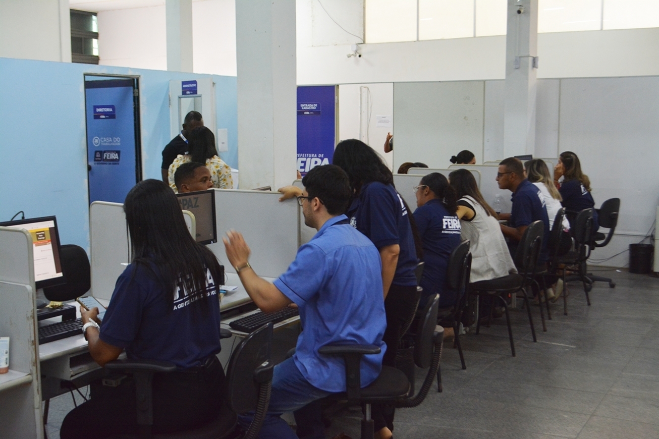 Casa do Trabalhador oferece 336 vagas nesta terça (6), em Feira de Santana