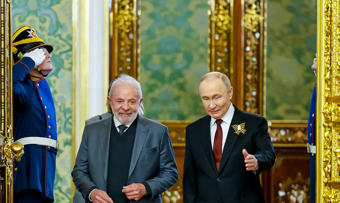 Lula conversa com Putin, após recente ofensiva dos Estados Unidos à Venezuela