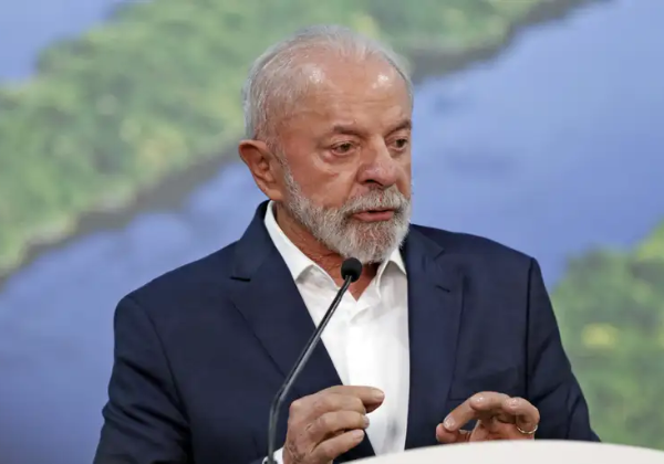 Lula nomeia baiano Manoel Carlos de Almeida Neto para comandar interinamente o Ministério da Justiça
