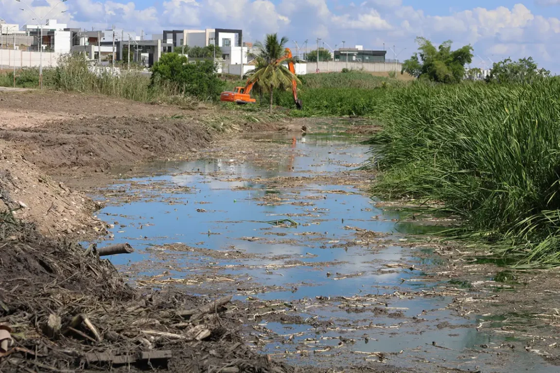 Prefeitura de Feira de Santana inicia urbanização da Lagoa do Papagaio
