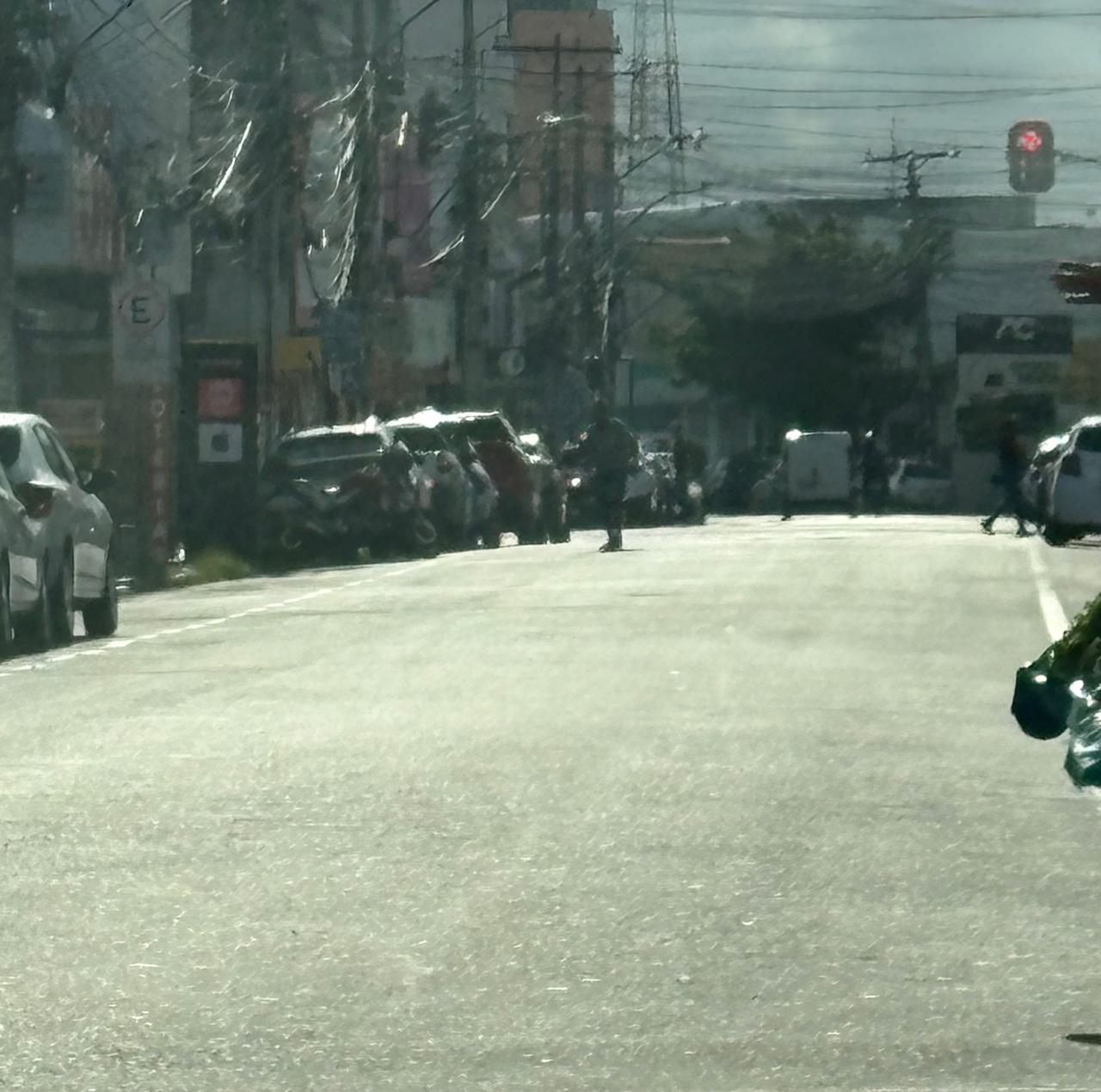 Sinalização precária das ruas de Feira causa risco e estresse 