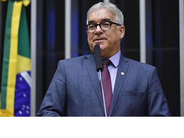 Conciliador, Zé Neto dá boas vindas a Ângelo e desfaz 'ruídos' de seu retorno ao PT