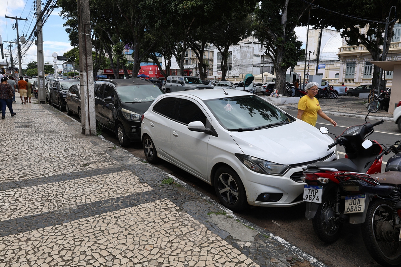 Moradores de ruas com Zona Azul em Feira de Santana terão isenção para estacionar em frente de casa
