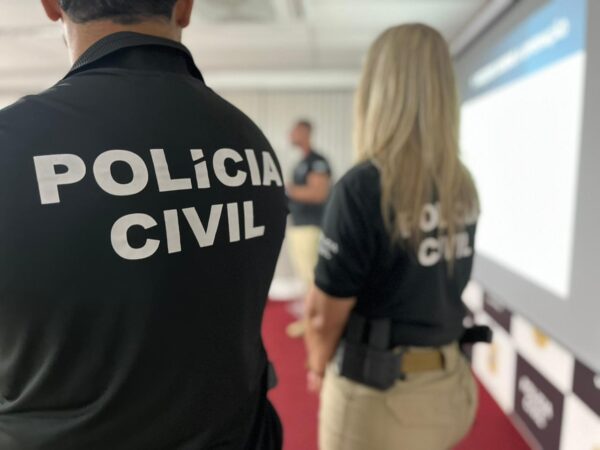 Polícia Civil da Bahia deflagra operação contra crimes envolvendo crianças e adolescentes em Salvador e Serrinha