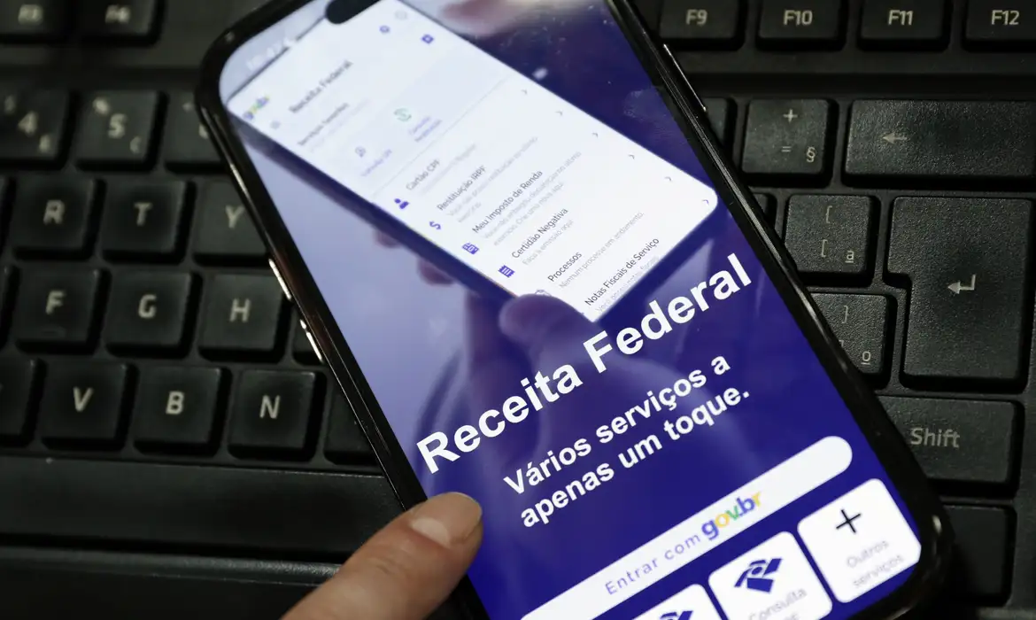 Receita Federal paga, nesta sexta-feira (29), maior lote de restituição do Imposto de Renda da história