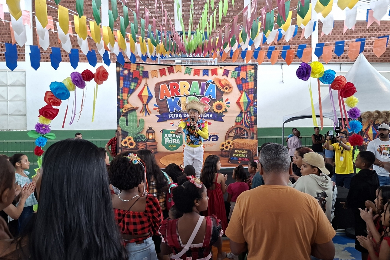 Arraiá Kids estreia com sucesso e atrai centenas de crianças em Feira de Santana