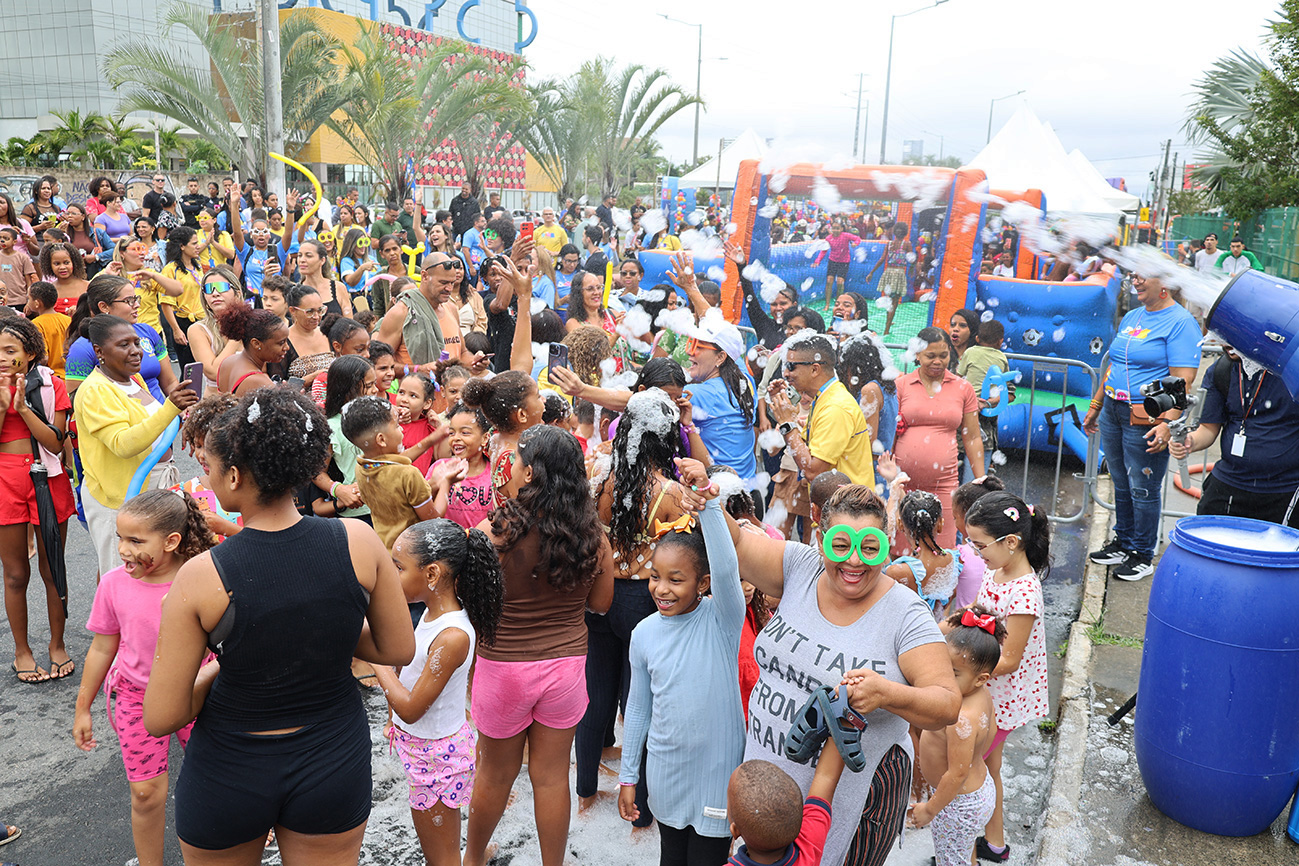 Avenida Noide Cerqueira recebe programação infantil no encerramento da Semana Mundial do Brincar em Feira