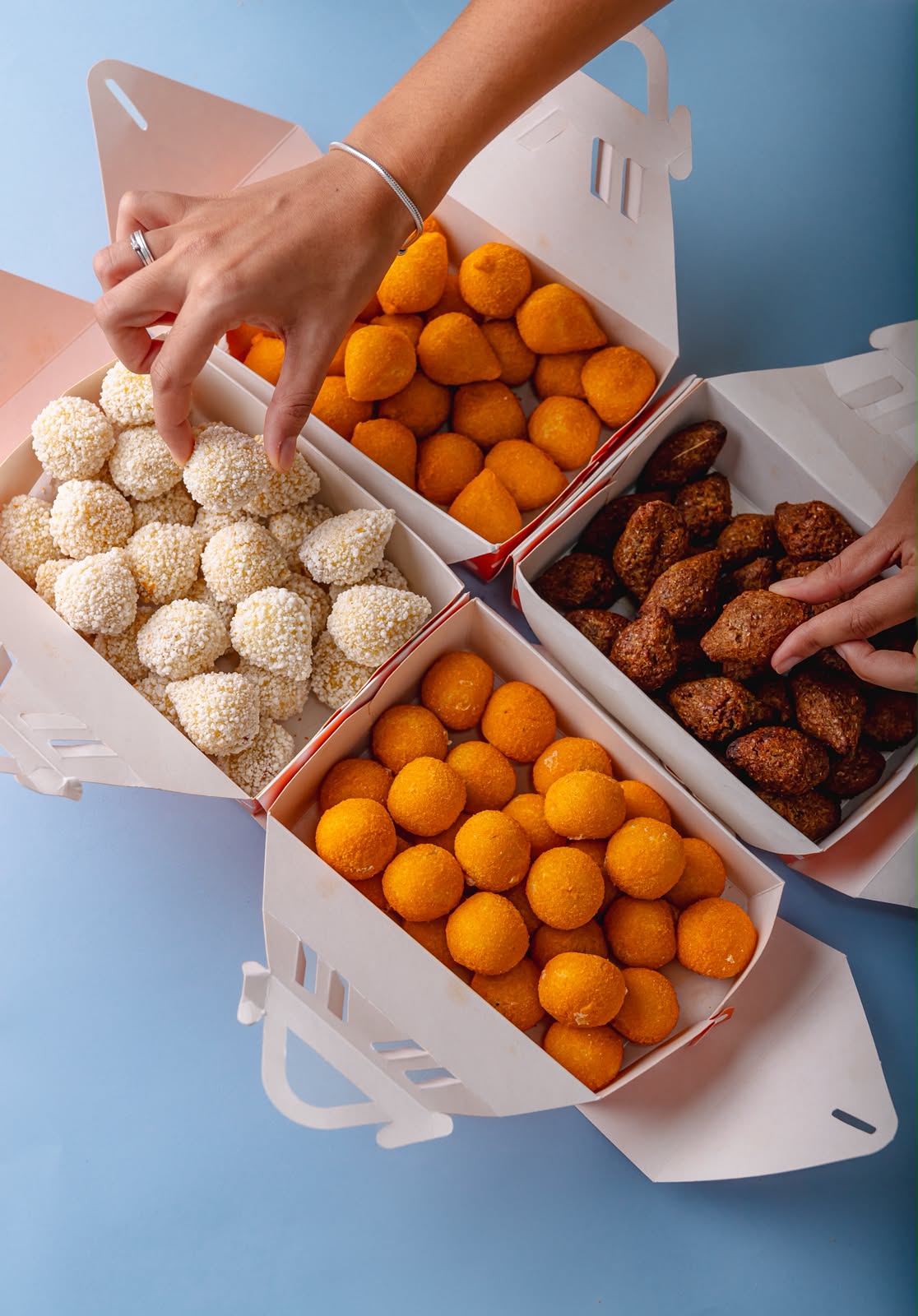 Coxa Coxinha aposta em kits para os jogos da Copa