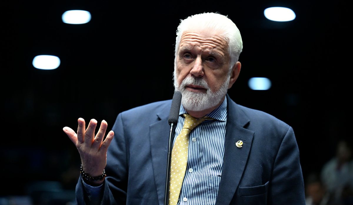 João Batista Cruz: Enrolado no Master, Wagner ainda lidera para o Senado; ê, Bahia!