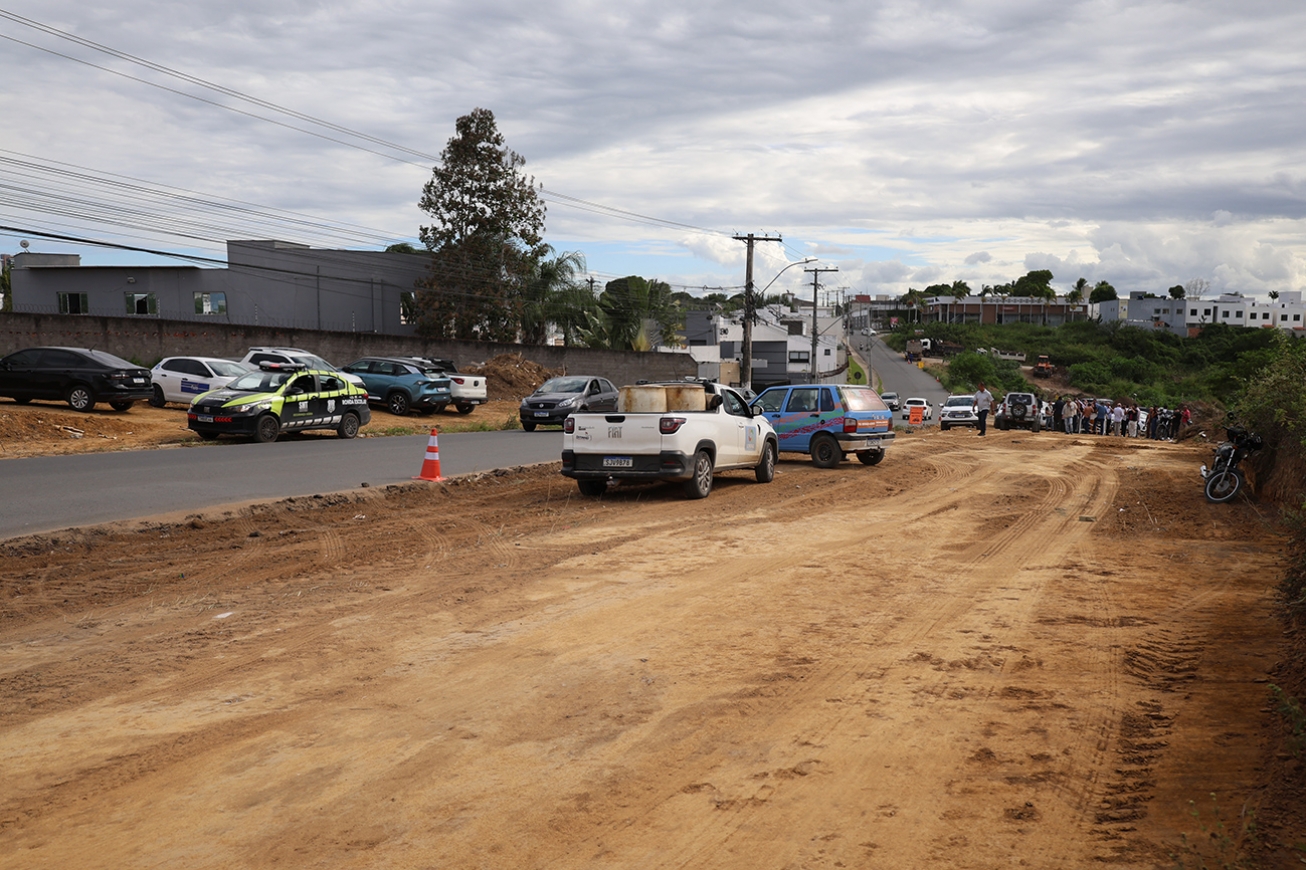 SMT altera trânsito na Avenida Artêmia Pires, a partir de 29 de junho, para avanço das obras de duplicação