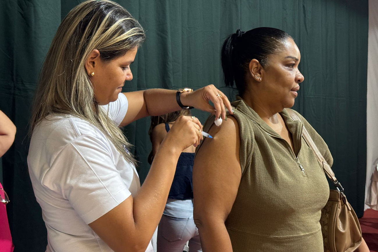 Vacinação contra gripe será realizada no Shopping Avenida neste fim de semana em Feira de Santana