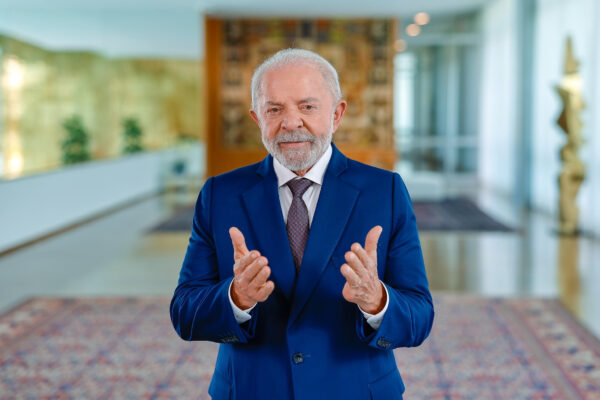 Pesquisa Meio/Ideia: Lula lidera todos os cenários para a eleição presidencial de 2026